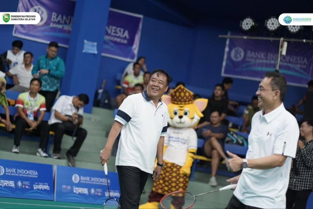 Wagub Cik Ujang Apresiasi Turnamen Bulutangkis QRIS Sriwijaya: Sinergi untuk Kemajuan Olahraga dan Generasi Muda