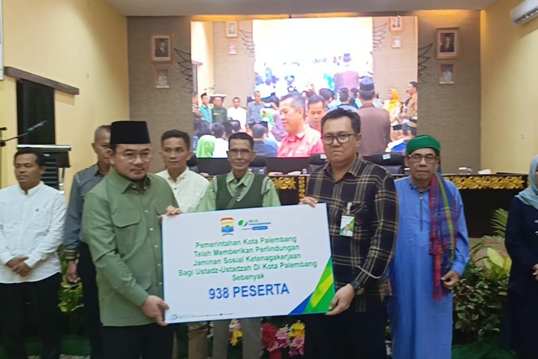 Pemkot Palembang Berikan Perlindungan Jaminan Sosial Ketenagakerjaan bagi 3.081 Perangkat RT/RW dan 938 Ustadz/Ustadzah