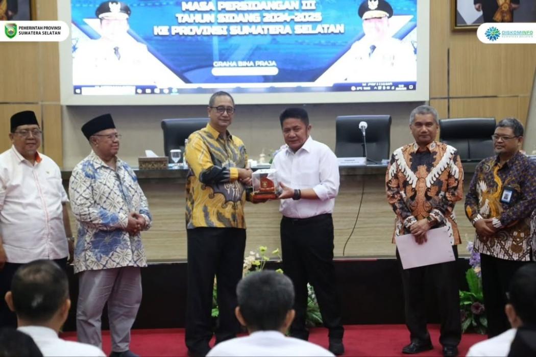 Gubernur Herman Deru Bahas Implementasi Sekolah Swasta Gratis dengan Komisi X DPR RI
