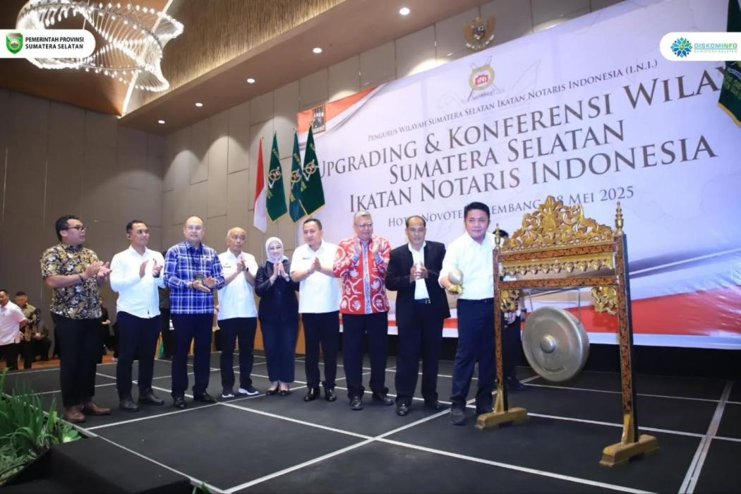 gubernur-herman-deru-tegaskan-peran-vital-notaris-pada-pembukaan-konferwil-ini-sumsel-dan-upgrading-2025