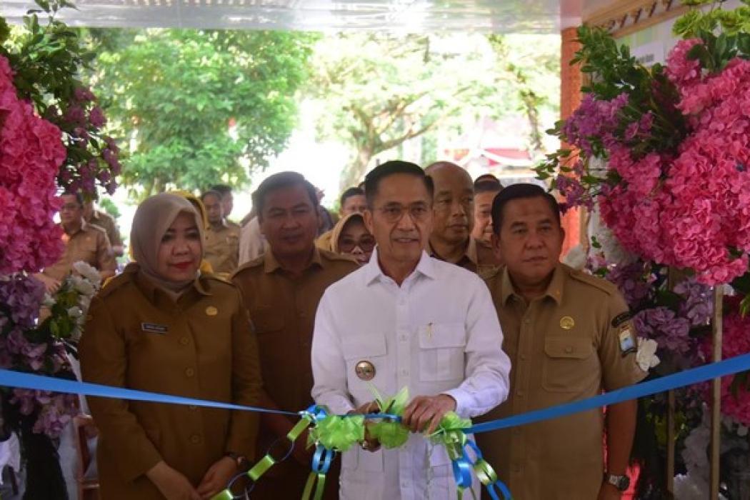 wali-kota-palembang-resmikan-rumah-aspirasi-di-rumah-dinas-warga-kini-bisa-sampaikan-keluhan-langsung