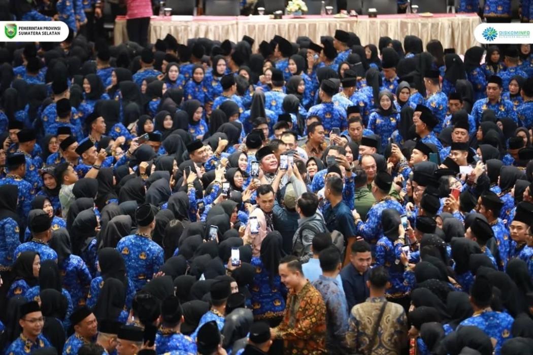 Herman Deru Resmikan 3.077 PPPK Tahap 1 Pemprov Sumsel, Tekankan Tanggung Jawab dan Harus Inovasi