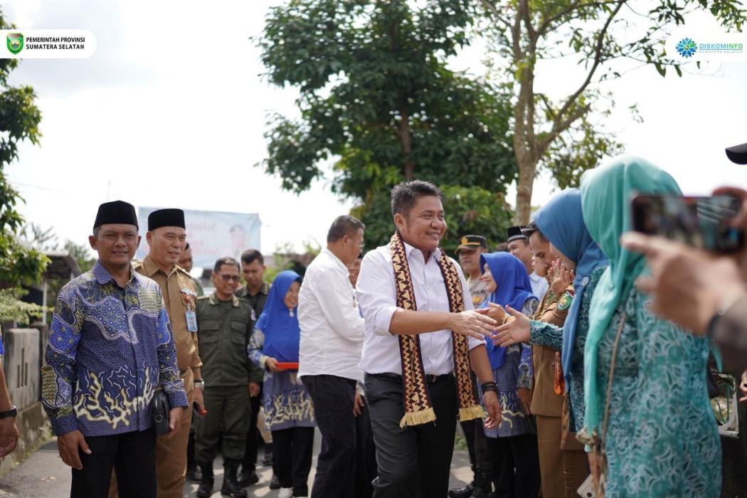 Gubernur Herman Deru Resmikan TPQ Al-Hayza, Tegaskan Komitmen Sumsel sebagai Provinsi Religius