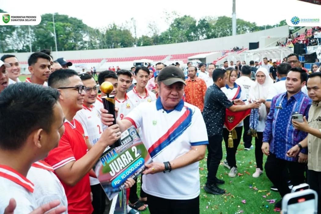 Dorong Talenta Pemain Lokal, Gubernur Herman Deru Minta Sriwijaya FC dan Sumsel United Rekrut Pesepakbola Asli Sumsel