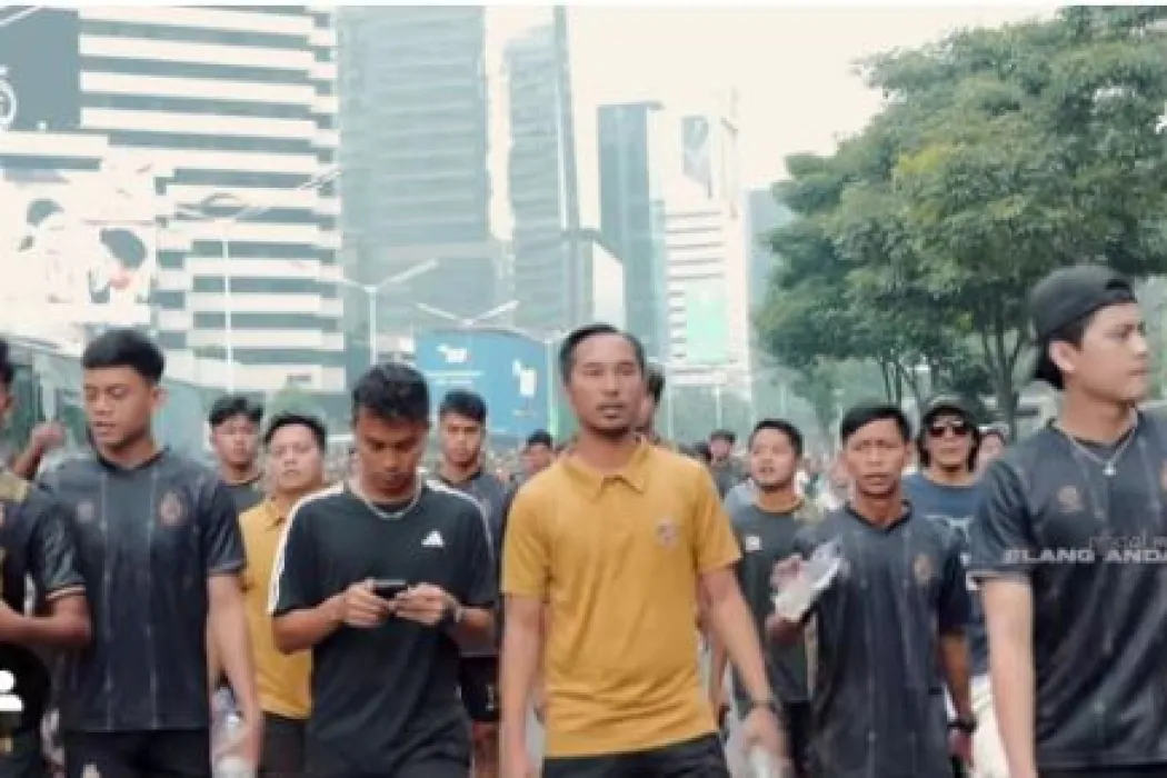 bukan-sekadar-ikuti-cfd-di-jakarta-sriwijaya-fc-promosi-klub-cari-sponsor-diibu-kota