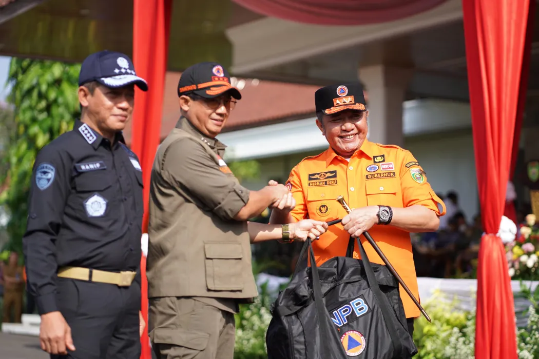 Sukses Penanganan Karhutla di Sumsel, Herman Deru Dipuji Menteri Lingkungan Hidup
