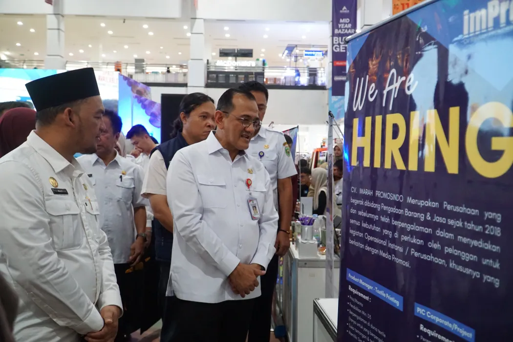 Sekda Sumsel Buka Job Fair 2025, Targetkan Penyerapan Tenaga Kerja Inklusif