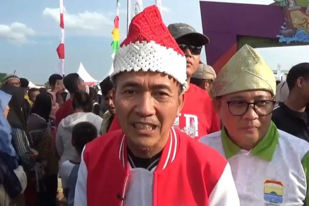 walikota-ratu-dewa-akan-evaluasi-festival-perahu-bidar-di-palembang-masih-banyak-perahu-warga-di-area-lomba