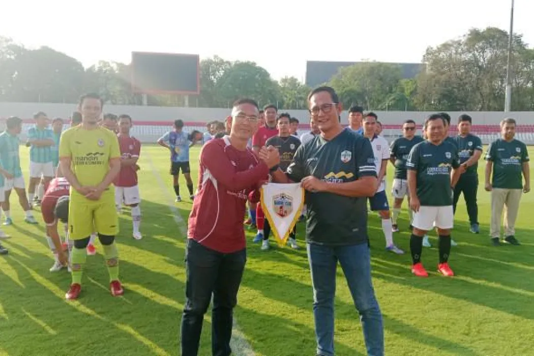Pererat Silaturahmi, Bank Mandiri Gelar Pertandingan Sepakbola Persahabatan vs Jurnalis FC