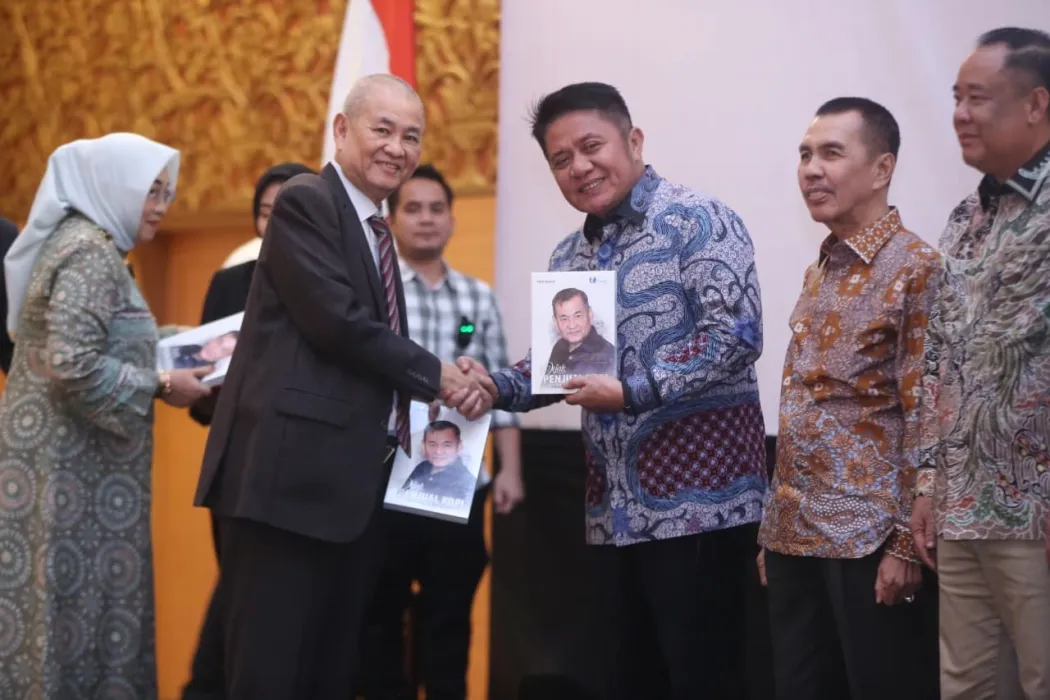 Gubernur Herman Deru Apresiasi Peluncuran Buku Jejak Penjual Kopi