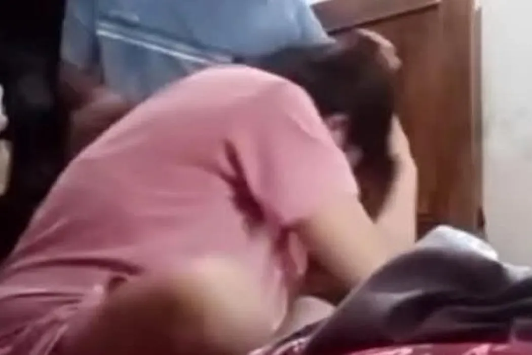 Viral Wanita di PALI Dianiaya Suaminya, Polisi Tunggu Laporan Korban  Baca artikel detiksumbagsel, "Viral Wanita di PALI Dianiaya Suaminya, Polisi Tunggu Laporan Korban