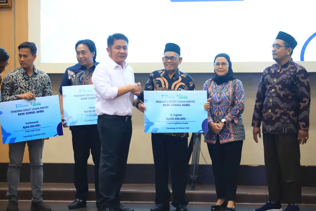 Herman Deru Saksikan 300 Debitur Sumsel Ikuti Penandatanganan Akad KUR Serentak di 38 Provinsi